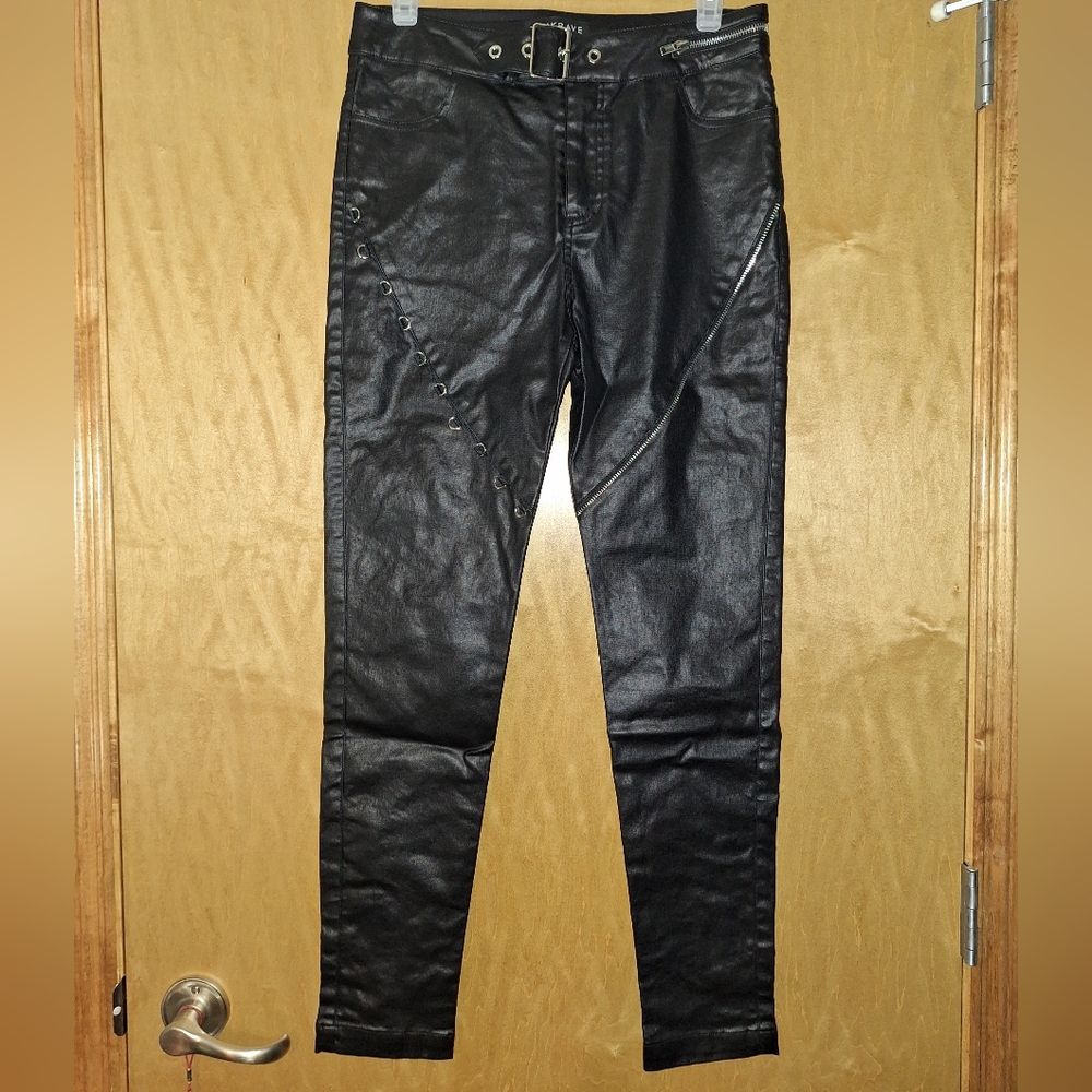 Black Skinny Pants - Picture 2 of 5